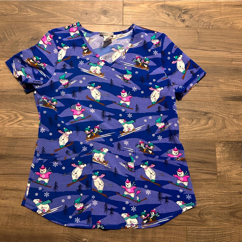 Scrub Star Winter Snow Flake Scrub Top Women’s Small